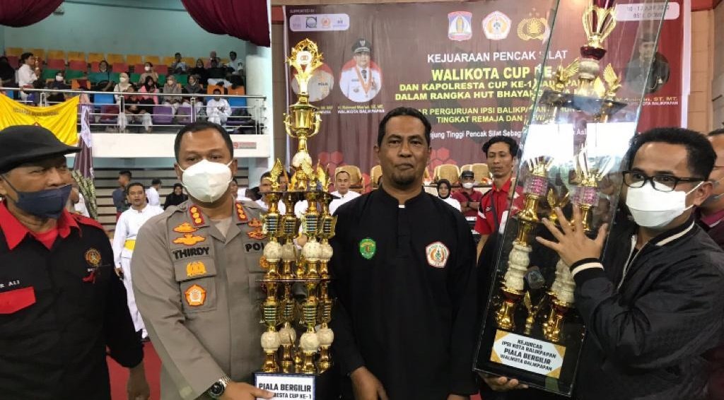 PSHT Juara Umum di Kejurkot IPSI 2025